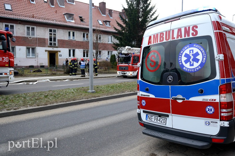 Elbląg, Grottgera: pożar na poddaszu