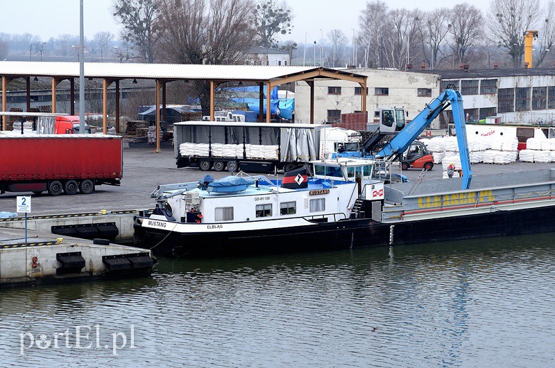 Elbląg, Port przeładował ponad 350 tysięcy ton towarów