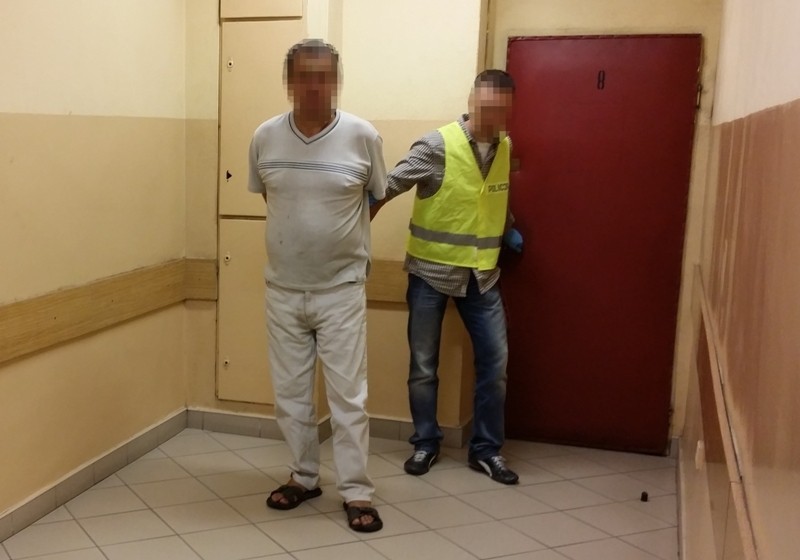 Elbląg, 59-letni Marek M. przyznał, że zaatakował innego mężczyznę nożem z zazdrości o partnerkę Elbląg, 59-letni Marek M. przyznał, że zaatakował innego mężczyznę nożem z zazdrości o partnerkę