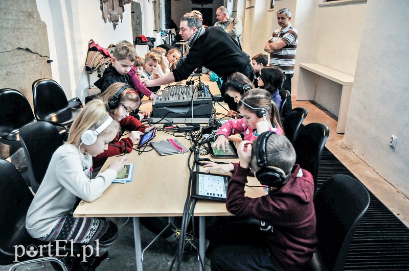 Elbląg, W Galerii El dzieci tworzą muzykę