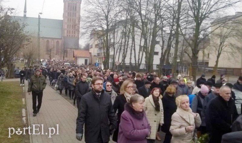 Elbląg, Kondukt żałobny miał kilkaset metrów Elbląg, Kondukt żałobny miał kilkaset metrów