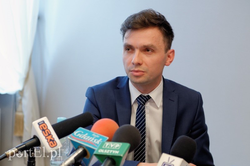 Elbląg, - Liczymy na to, że w drugiej edycji będzie więcej ofert stażów, jak i chętnych, którzy chcą z nich skorzystać - mówi Tomasz Chętnik Elbląg, - Liczymy na to, że w drugiej edycji będzie więcej ofert stażów, jak i chętnych, którzy chcą z nich skorzystać - mówi Tomasz Chętnik