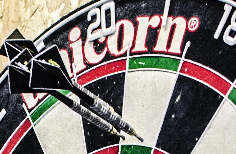 Elbląg, Mistrzowie darta na start!