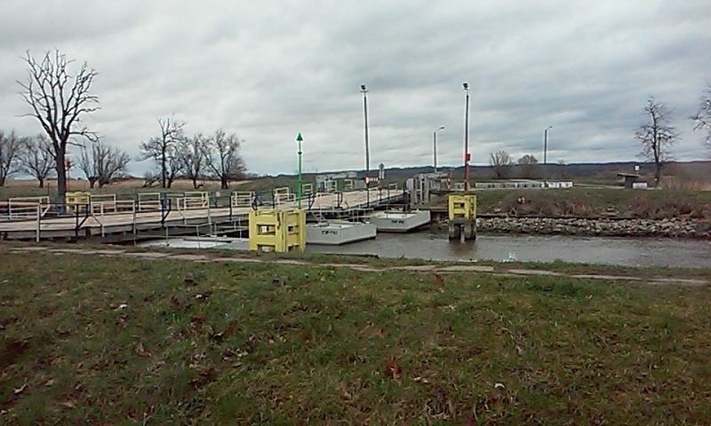 Elbląg, Nie mogą otworzyć mostu Elbląg, Nie mogą otworzyć mostu