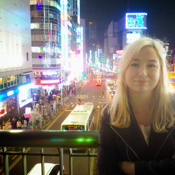 Elbląg, Martyna Gliniecka na jednej z ulic Tokio (fot archiwum prywatne)