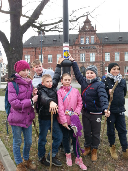 Elbląg, Ósemka przeszła szlakiem św. Jakuba Elbląg, Ósemka przeszła szlakiem św. Jakuba