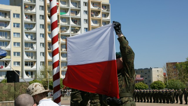 Elbląg, Zdjęcie z konkursu Fotka miesiąca:  pochód 2 maja (Maj 2009)