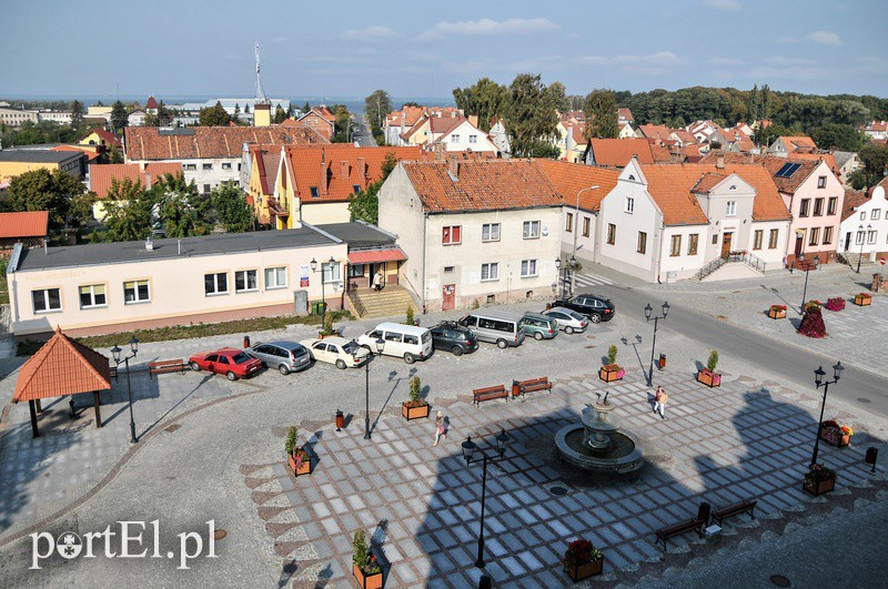 Elbląg, Widok na tolkmicki rynek z wieży nowego ratusza