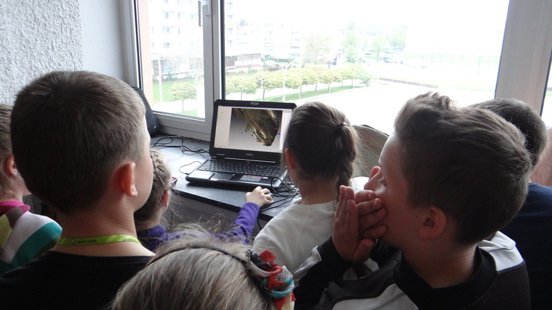 Bezpłatne zajęcia w pracowni digitalizacji