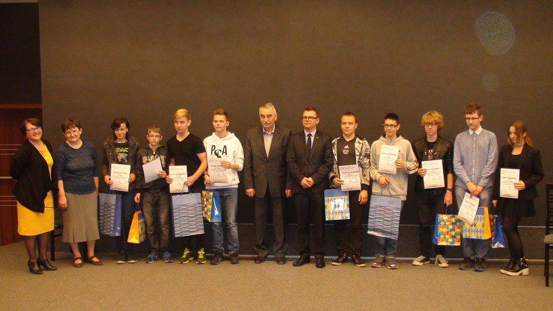 Elbląg, XV Konkurs Matematyczny „Żyjemy wśród liczb” Elbląg, XV Konkurs Matematyczny „Żyjemy wśród liczb”