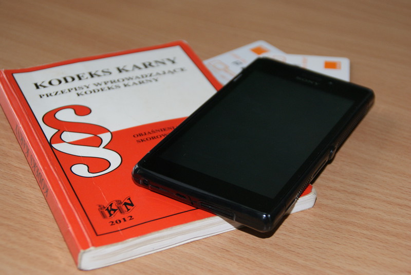 Elbląg, ,,Zrobiłem to chyba z głupoty''. 56-latek odpowie za przywłaszczenie telefonu Elbląg, ,,Zrobiłem to chyba z głupoty''. 56-latek odpowie za przywłaszczenie telefonu