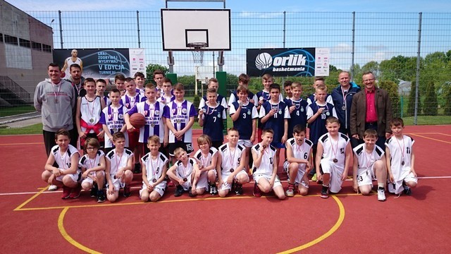 Elbląg, Zwycięstwa drużyn Zespołu Szkół nr 1 w Orlik Basketmanii Elbląg, Zwycięstwa drużyn Zespołu Szkół nr 1 w Orlik Basketmanii