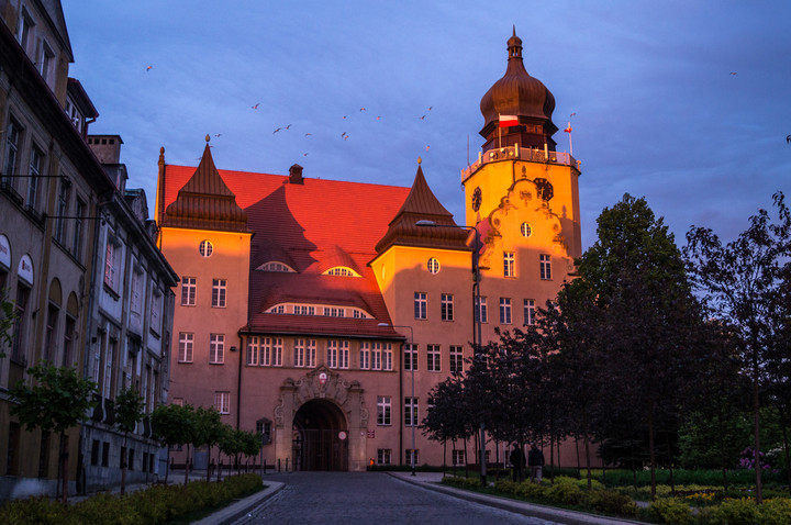 Elbląg, Impreza odbędzie się na dziedzińcu UM, zdjęcie z konkursu Fotka miesiąca, Elbląg, Impreza odbędzie się na dziedzińcu UM, zdjęcie z konkursu Fotka miesiąca,