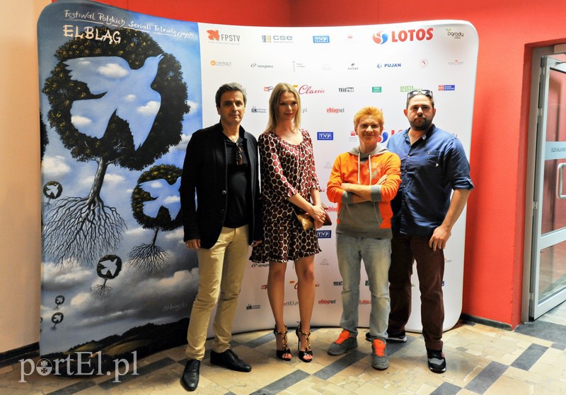 Serial "Ojciec Mateusz" reprezentowali: Piotr Polk, Tamara Arciuch, Artur Pontek, Jędrzej Taranek Serial "Ojciec Mateusz" reprezentowali: Piotr Polk, Tamara Arciuch, Artur Pontek, Jędrzej Taranek