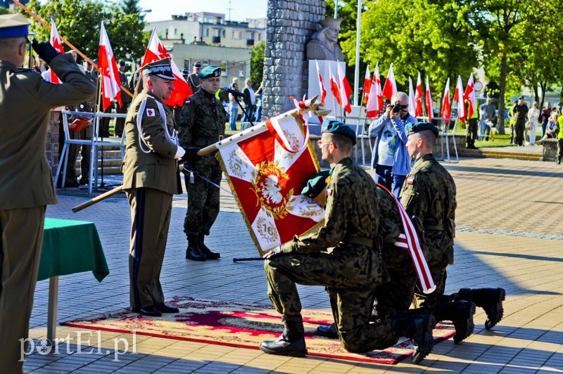 Elbląg, To symbol związku z Elblągiem