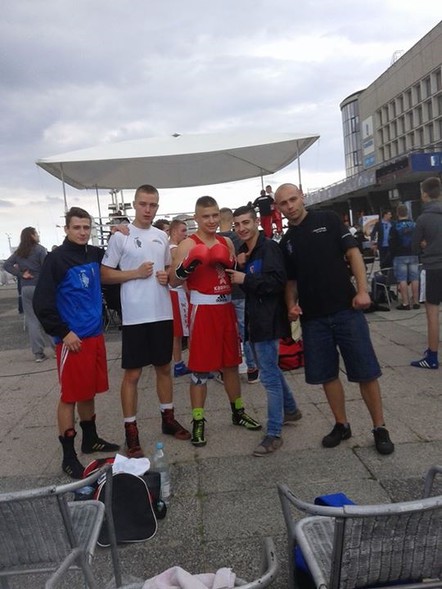 Elbląg, Trzy zwycięstwa na Skwerze Kościuszki w Gdyni (boks) Elbląg, Trzy zwycięstwa na Skwerze Kościuszki w Gdyni (boks)