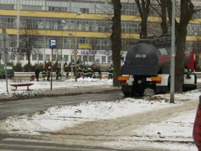 Elbląg, Płonie stacja na Królewieckiej (fotka nadesłana przez Jacka Brejdaka)