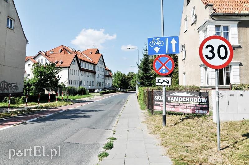 Elbląg, Jeszcze kilka dni temu znaku, który mówiłby o tym, że ul. Wspólna jest jednokierunkowa, jeszcze nie było