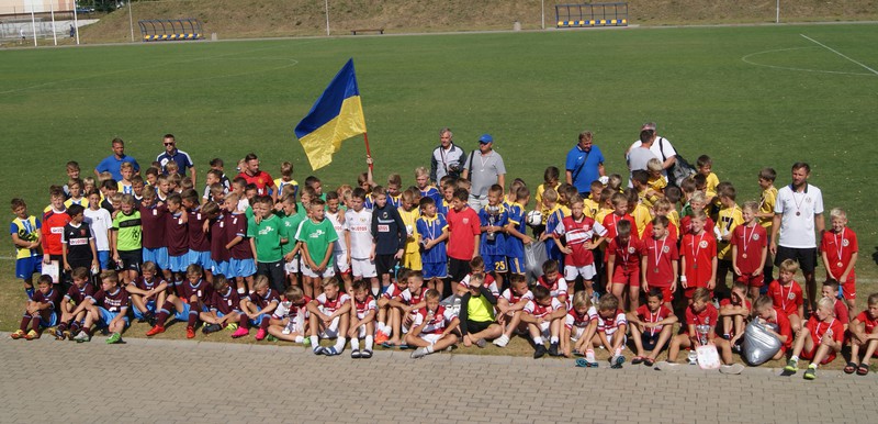 Elbląg, FC Kaliningrad z pucharem Piekarczyka