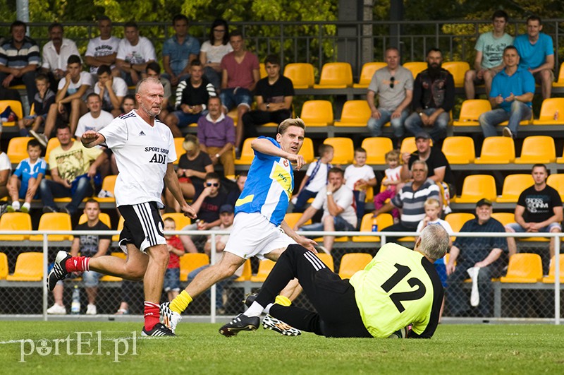 Elbląg, Osiem goli w meczu przyjaźni
