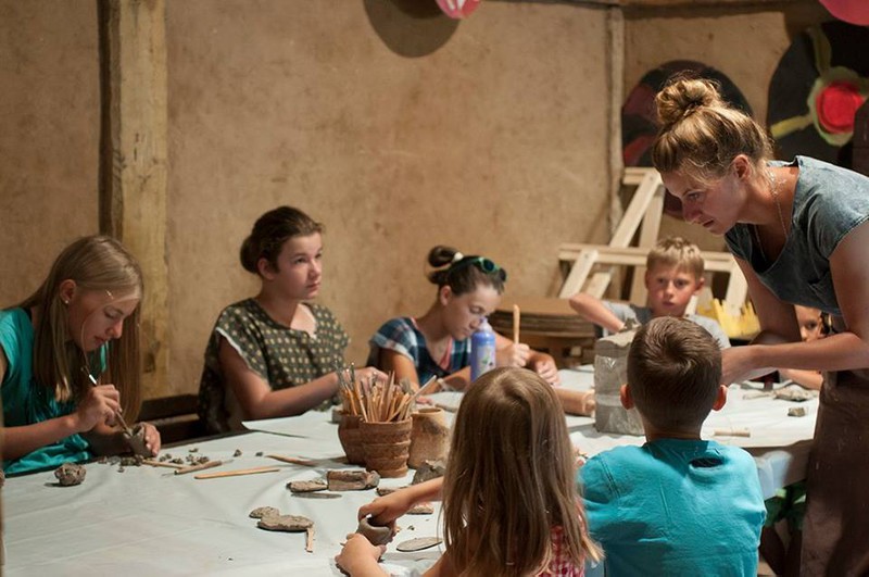 Elbląg, Wielu gości skorzystało latem z oferty nieodpłatnych zaję warsztatowych,