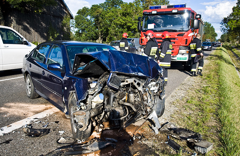 Elbląg, Pijany zderzył się z innym pojazdem. Korki na "siódemce" Elbląg, Pijany zderzył się z innym pojazdem. Korki na "siódemce"