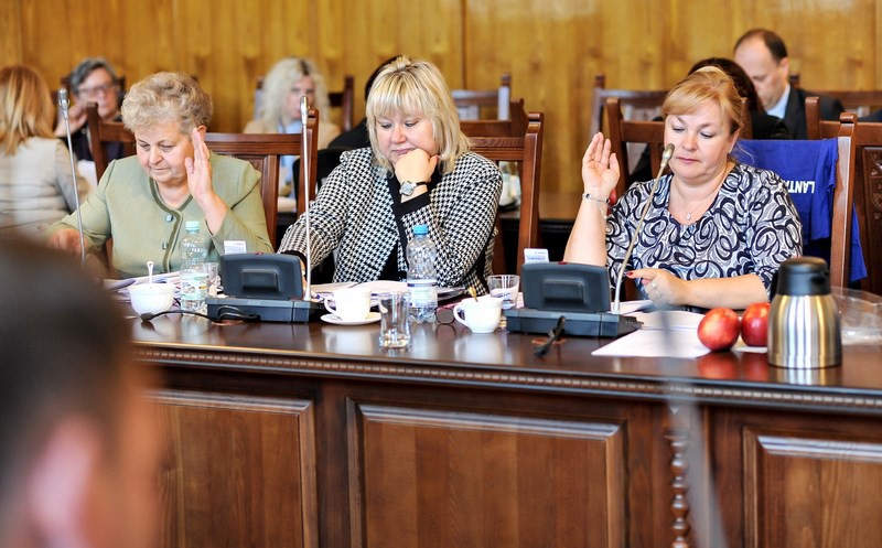 Elbląg, Radni zdecydowali, że dziś głosowania nad przyszłością MOSiR nie będzie