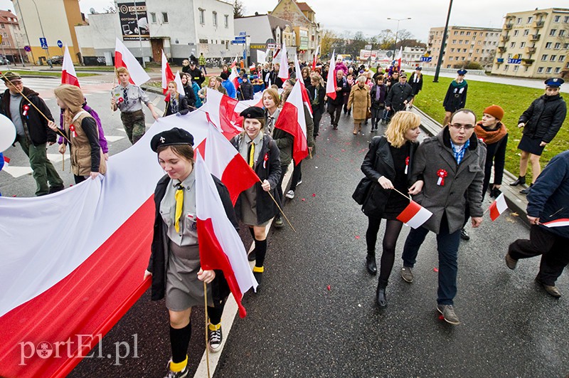 Elbląg, Biało- czerwony pochód przeszedł ulicami miasta