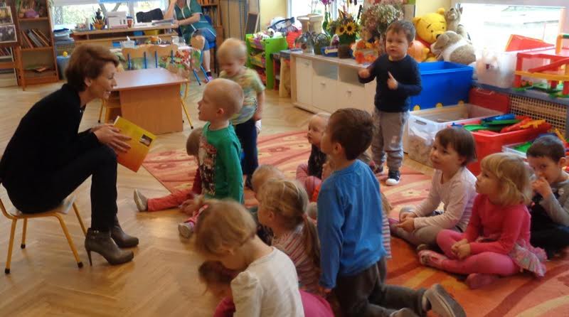 Elbląg, Rotarianki czytają najmłodszym