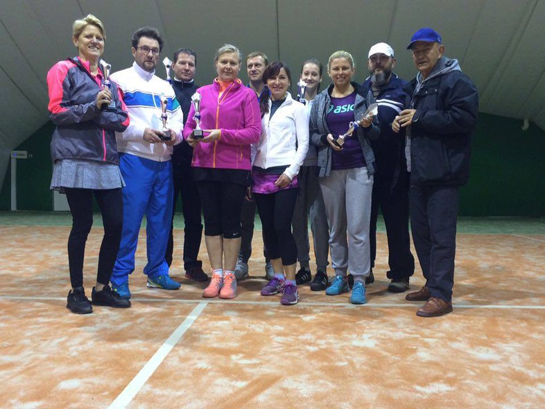 Elbląg, Stare Capy uległy Krzyżakom a mężczyźni kobietom (tenis) Elbląg, Stare Capy uległy Krzyżakom a mężczyźni kobietom (tenis)