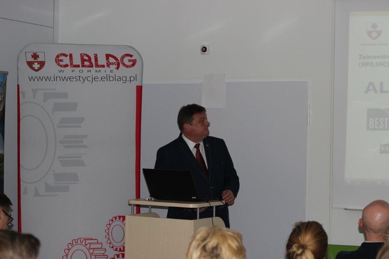 Elbląg, Ciągnie biznes do Warmii i Mazur. Elbląg również przyciąga Elbląg, Ciągnie biznes do Warmii i Mazur. Elbląg również przyciąga