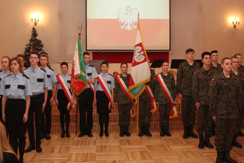 Elbląg, Ślubowanie klas mundurowych w „ekonomiku”