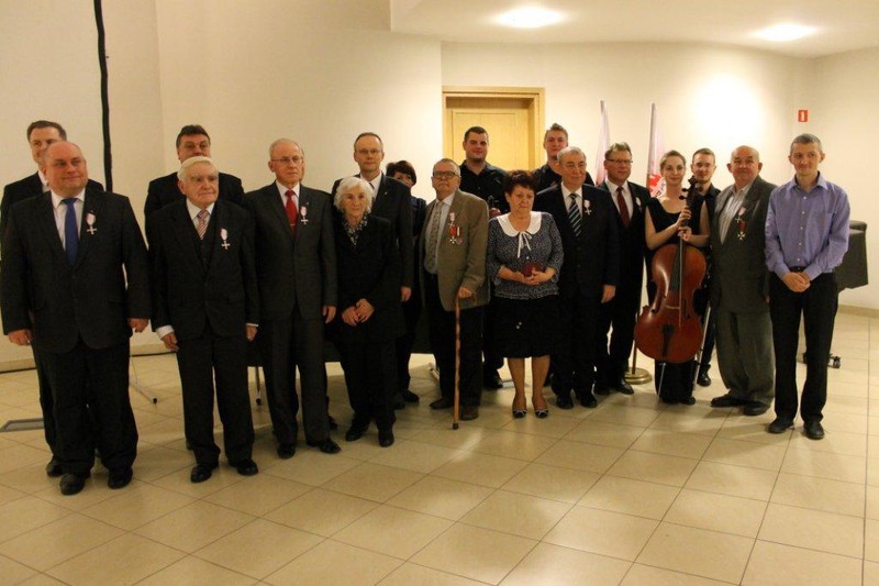 Elbląg, Elblążanie odznaczeni Krzyżem Wolności i Solidarności