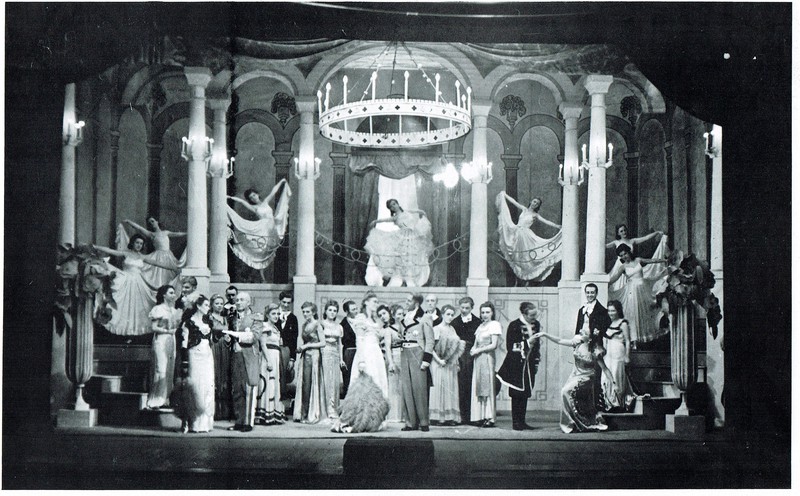 Elbląg, Sylwester w Teatrze Miejskim (źródło: Elbinger Nachrichten, Weihnachten 1977) Elbląg, Sylwester w Teatrze Miejskim (źródło: Elbinger Nachrichten, Weihnachten 1977)