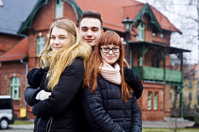 Elbląg, Od lewej Weronika Tessar, Michał Pawłowski i Zuzanna Mikucka Elbląg, Od lewej Weronika Tessar, Michał Pawłowski i Zuzanna Mikucka