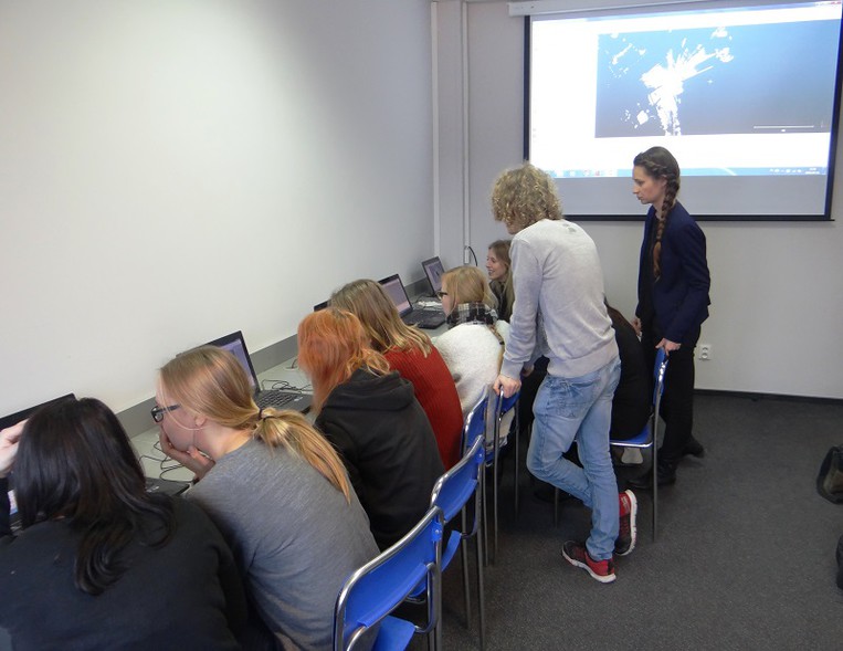 Elbląg, Studenci z Torunia poznawali digitalizację Elbląg, Studenci z Torunia poznawali digitalizację