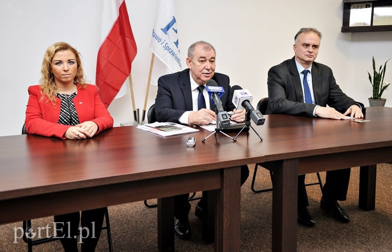 Elbląg, Na pytania dziennikarzy odpowiadali Jerzy Wilk i Marek Pruszak Elbląg, Na pytania dziennikarzy odpowiadali Jerzy Wilk i Marek Pruszak