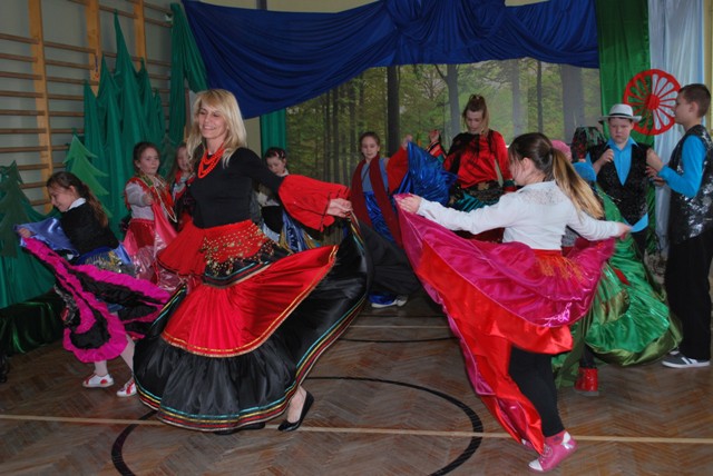 Elbląg, Jedno jest niebo dla wszystkich…