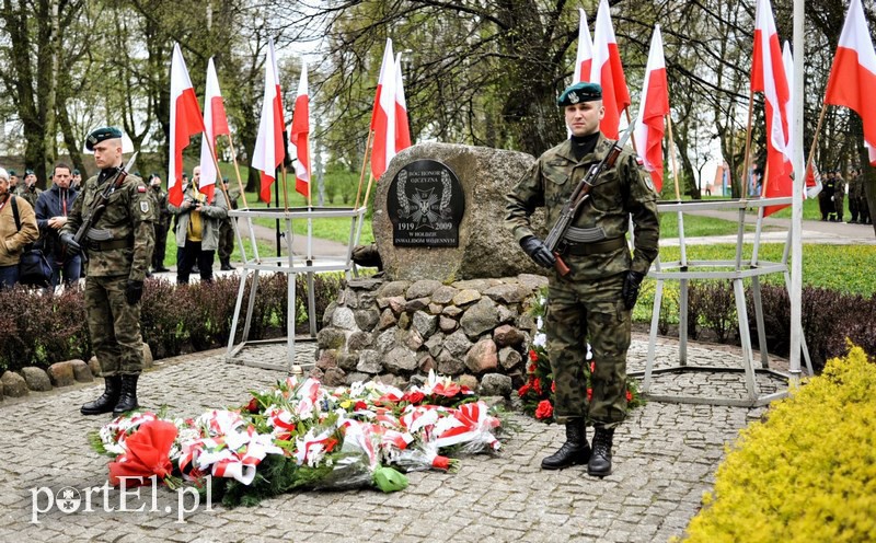 Elbląg, Uroczystości rocznicowe odbyły się przed obeliskiem w Parku Traugutta