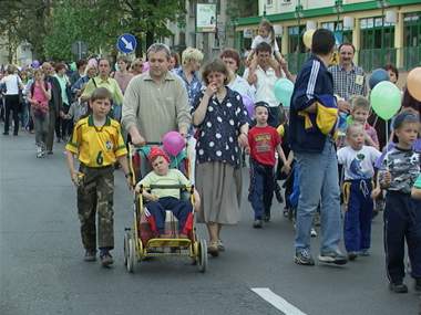Elbląg, Kilkaset osób wzięło udział w marszu niepełnosprawnych