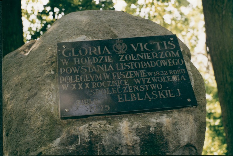 Elbląg, Tablica upamiętniająca poległych w Fiszewie powstańców listopadowych Elbląg, Tablica upamiętniająca poległych w Fiszewie powstańców listopadowych
