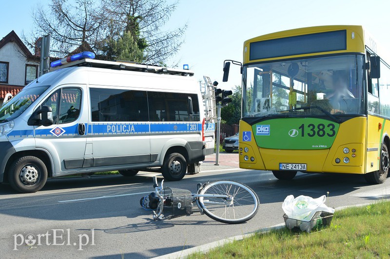 Elbląg, Miejski autobus potrącił rowerzystkę