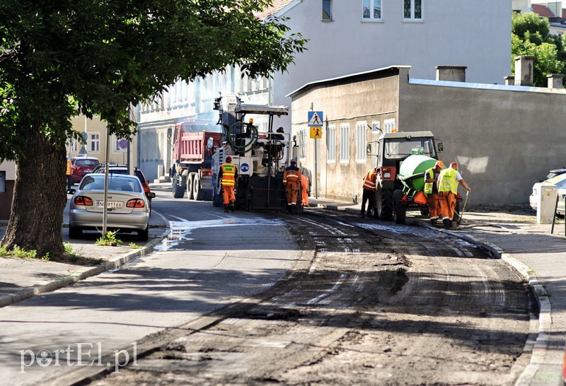 Elbląg, Kosynierów Gdyńskich czeka na asfalt Elbląg, Kosynierów Gdyńskich czeka na asfalt