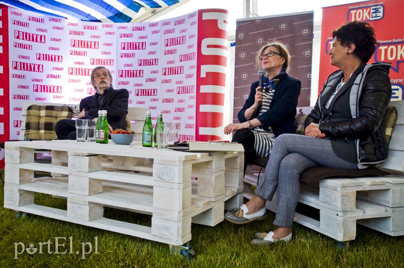 Elbląg, O "Polskim tabu" rozmawiali prof. Krystyna Skarżyńska i prof. Zbigniew Mikołejko