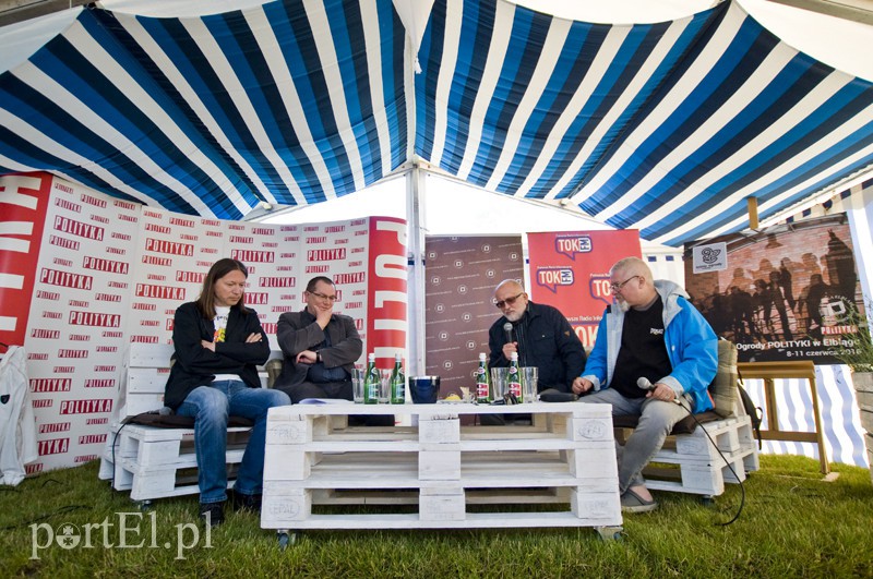 Elbląg, Ostatnia dyskusja dotyczyła kulturalnych ludzi. Głos zabrali: prof. Waldemar Kuligowski, prof. Jerzy Szyłak, prof. Grzegorz Leszczyński oraz redaktor "Polityki" Mirosław Pęczak Elbląg, Ostatnia dyskusja dotyczyła kulturalnych ludzi. Głos zabrali: prof. Waldemar Kuligowski, prof. Jerzy Szyłak, prof. Grzegorz Leszczyński oraz redaktor "Polityki" Mirosław Pęczak