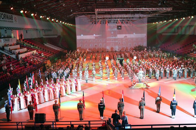 Elbląg, Elbląska Orkiestra Wojskowa na warszawskim Torwarze