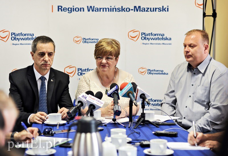 Elbląg, W konferencji wzięli udział: Jerzy Wcisła, Elżbieta Gelert i Michał Missan