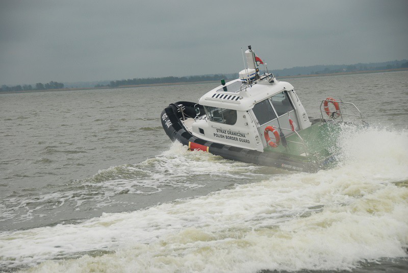 Elbląg, W nocy zatrzymały ich sieci, pomogła straż graniczna