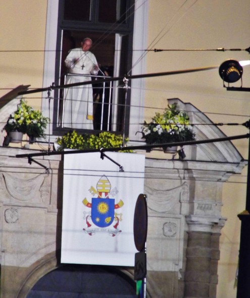 Elbląg, Papież Franciszek spotyka się z wiernymi wieczorem na Franciszkańskiej 3