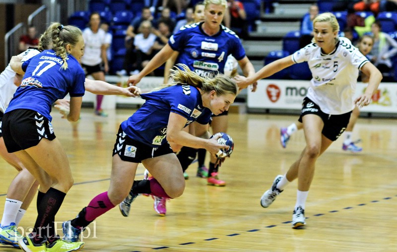 Elbląg, Start lepszy od Akademiczek z Koszalina (piłka ręczna)